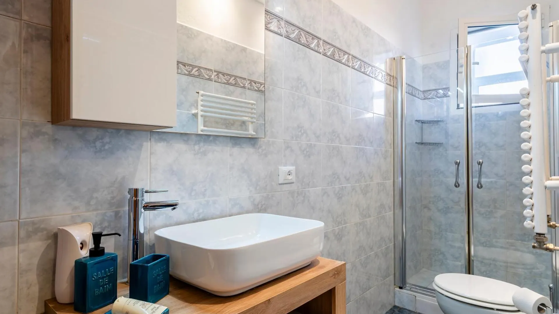 Hospital Riuniti - Lovely Apartment With Parking! 리보르노 이탈리아