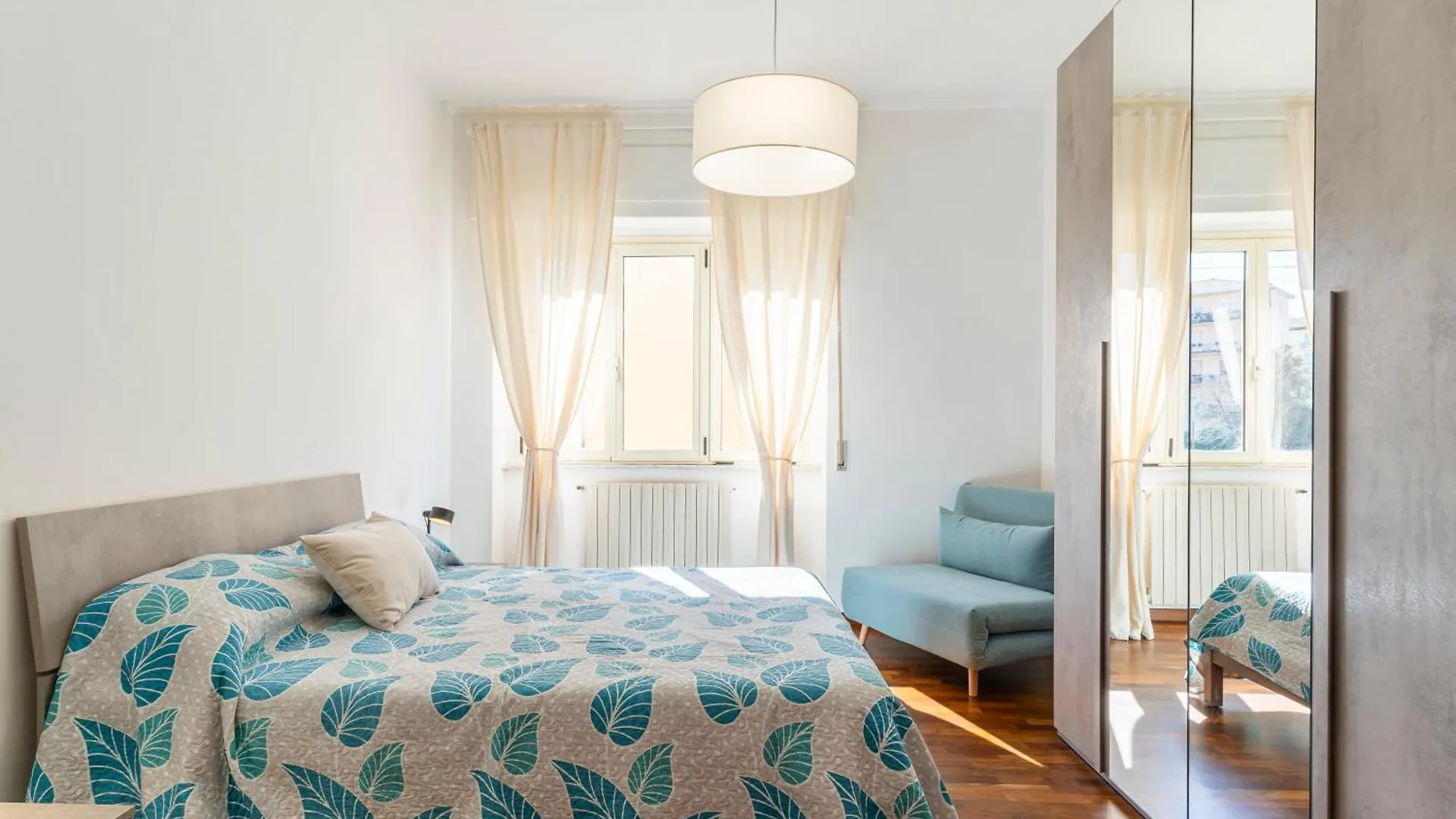 Hospital Riuniti - Lovely Apartment With Parking! 리보르노 0*,